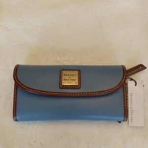 DOONEY & BOURKE Blue Continental Clutch In Pebble Grain Leather, Trifold Wallet